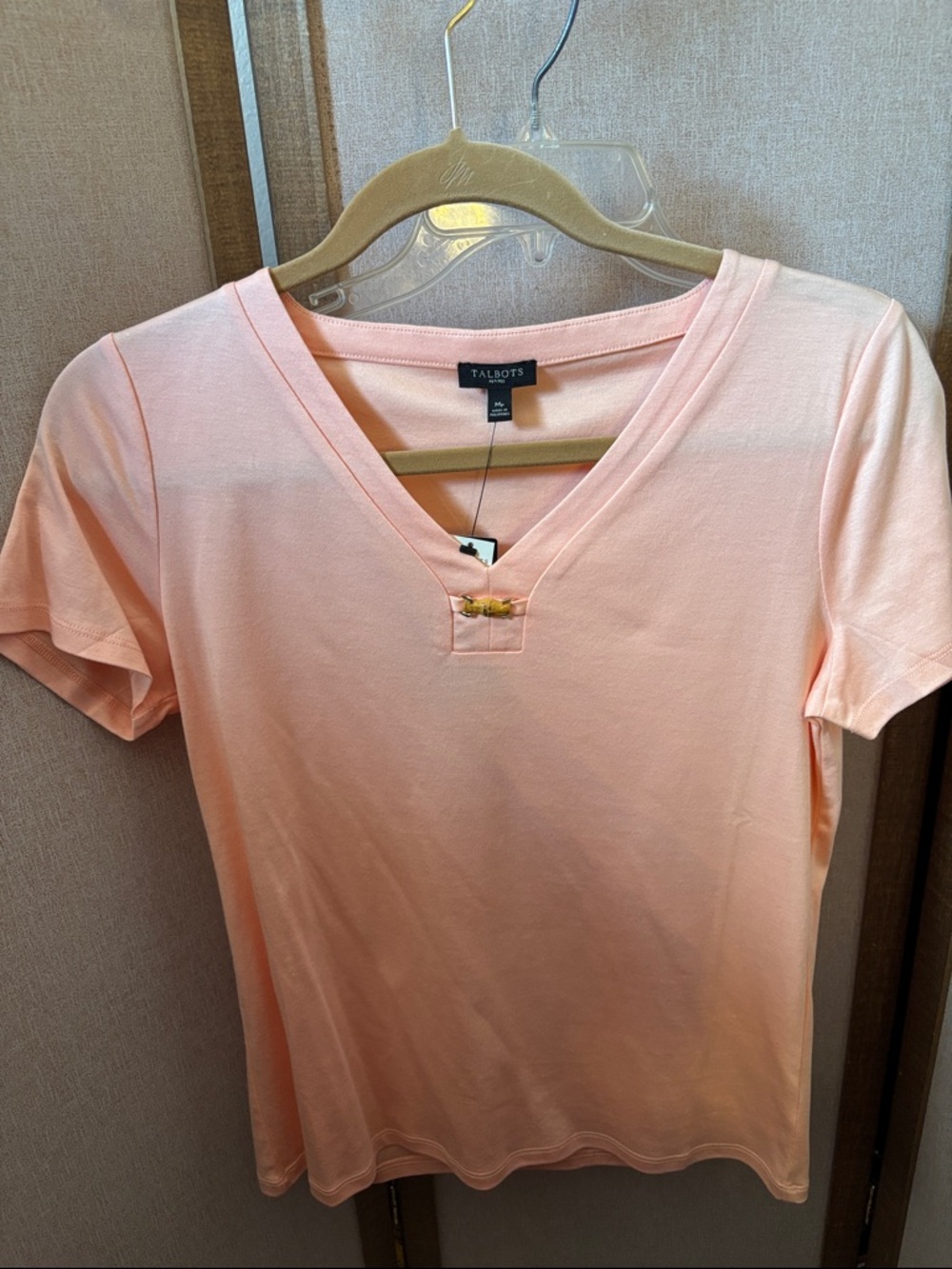 Talbots Soft Peach Short-Sleeve V-Neck Tee with Notch Detail PM NWT